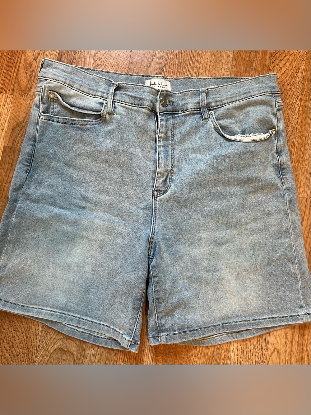 Nicole Miller Light Blue Denim Jean Shorts